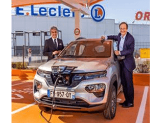 E.Leclerc Location accueille dans ses agences les premières Dacia Spring, 100% électriques